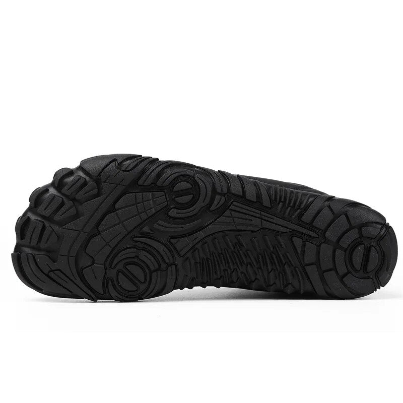 Carter Pro™ - Non-slip & universal winter barefoot shoe
